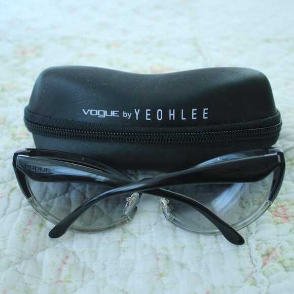 Vogue by YeoLee Cat Eye Oval Sunglasses Clear/Grey Gradient Unisex EXC Nosepads